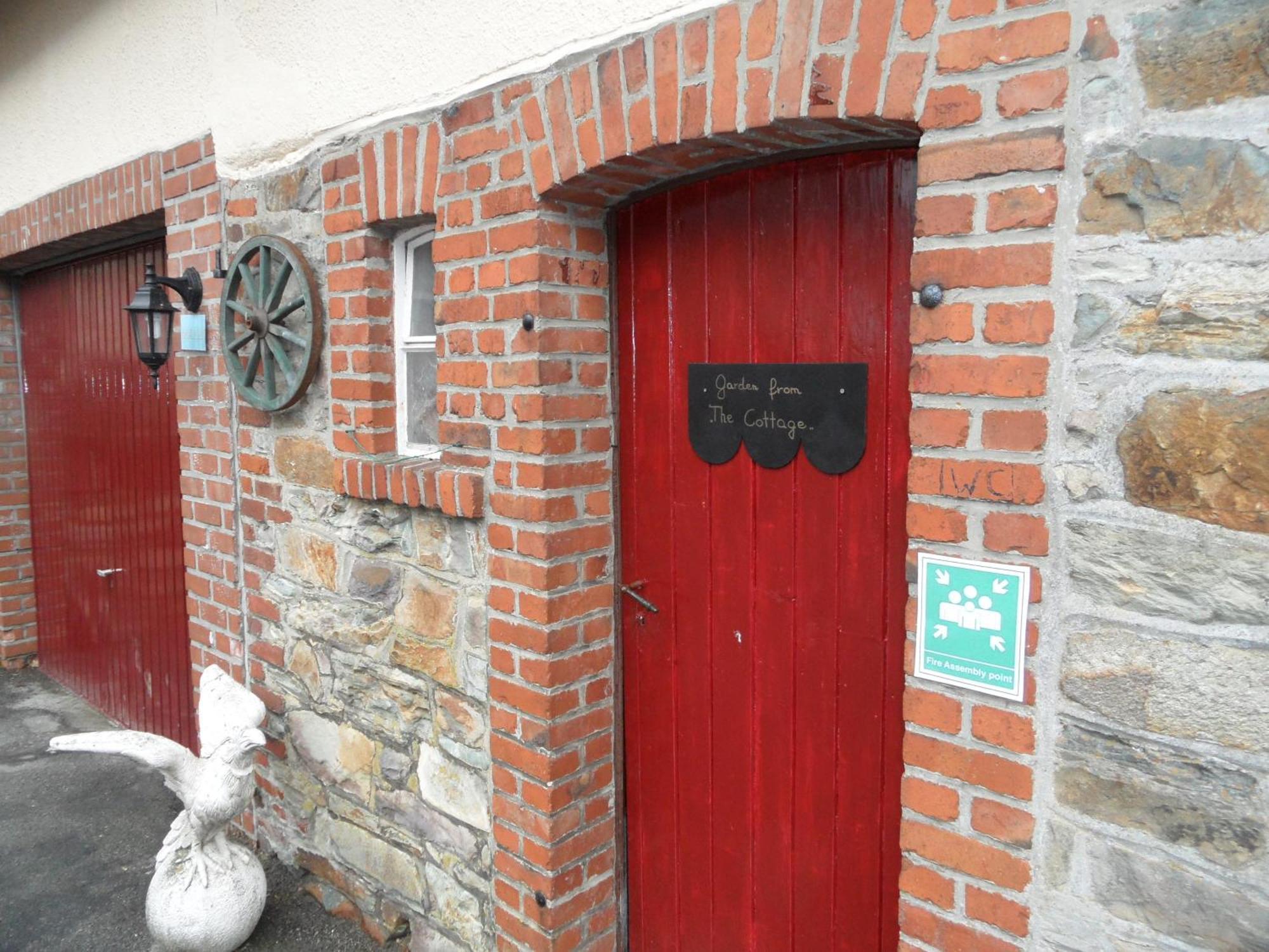 The Cottage And The Loft Amel Exterior foto
